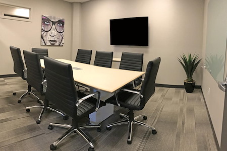Crescent Executive Suites - Medium Meeting Room