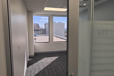Pacific Workplaces - Las Vegas - Monthly Office 677