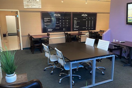 Silicon Valley Business Center - Plug and Play Cafe