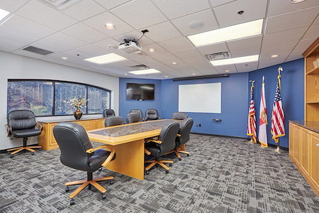 DemiSar Workspace - Executive Conference Room
