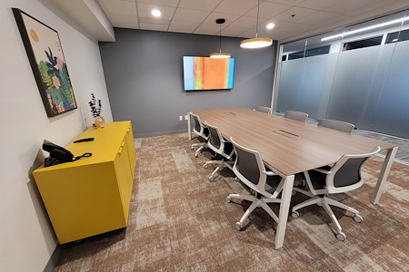 Pacific Workplaces - Phoenix Midtown - Cardinal Conference Room
