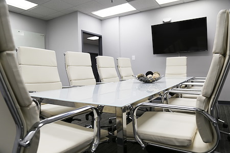 Perfect Office Solutions - Riverdale 6811 - 6811 Small Conference Room
