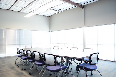 Business E Suites - Gulfstream Conference/Training Room