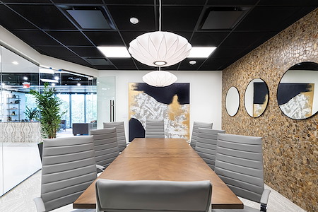 Lucid Private Offices | Alpharetta - Old Milton Parkway - The Steward Boardroom