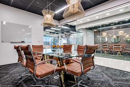 Lucid Private Offices | Las Colinas - The Aquinas Conference Room