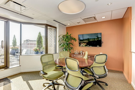 Carr Workplaces - Clarendon - Wilson Conference Room