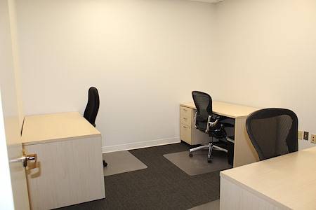 AdvantEdge Workspaces - Chevy Chase, DC Center - Interior Office