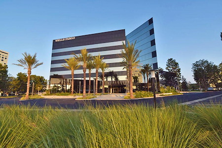 (KCN) Premier Workspaces- Newport Beach - Day Office