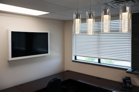All American Business Centers - Suite 203 –&#160;Window Suite