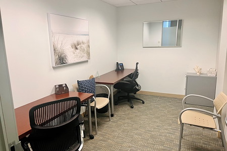 Carr Workplaces - Financial District - Private Office 842