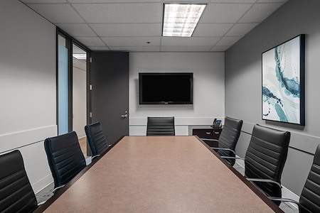 (BEL) Eastside Office Center - 10 Person Conference Room