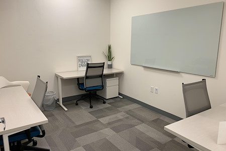 Office Evolution - Tysons Corner - Office 116