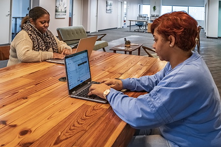 Connect Hub Coworking at 400 Poydras Tower - Coworking