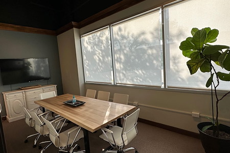 Discovery Business Park - Meeting Room