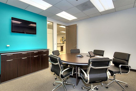 Titan Offices - Penthouse - Small Conference Room (Penthouse)