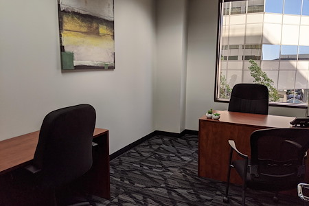 Pacific Workplaces - Oakland - Monthly Private Office 57
