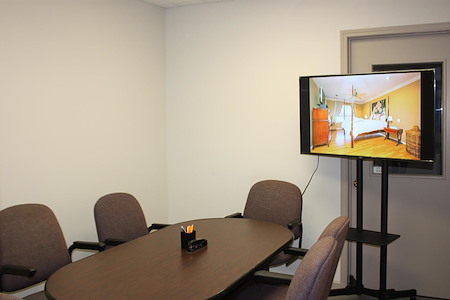 Pearl Street Business Center in Metuchen, NJ - Conference Room: up to 6  people (#105)