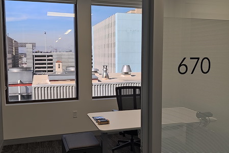 Pacific Workplaces - Las Vegas - Monthly Office 670