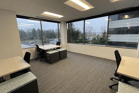 Carr Workplaces - Parkwood Crossing - Office - 214