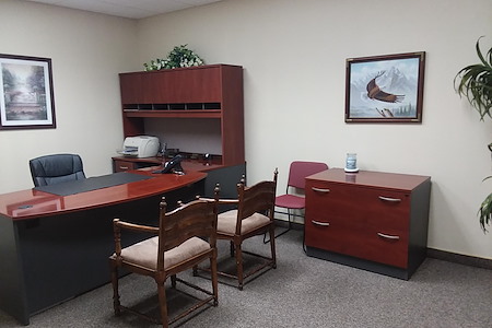 Jurupa Valley Executive Suites - Day Suite