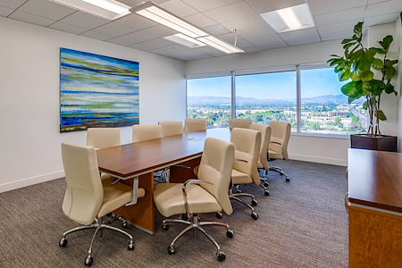 Barrister Executive Suites | Sherman Oaks - Large Conference Room