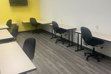 Triad Office Solutions - Desk 1
