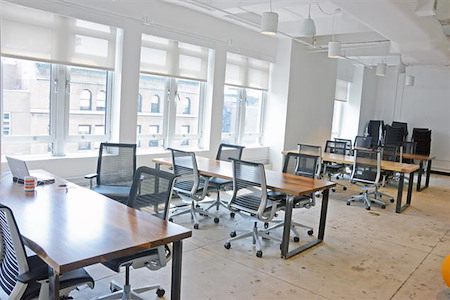 Open Desk @ Hub & Sprocket