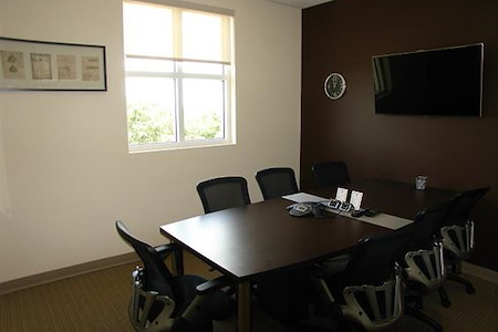 Hampton Business Center - Pines Blvd. - Meeting Room